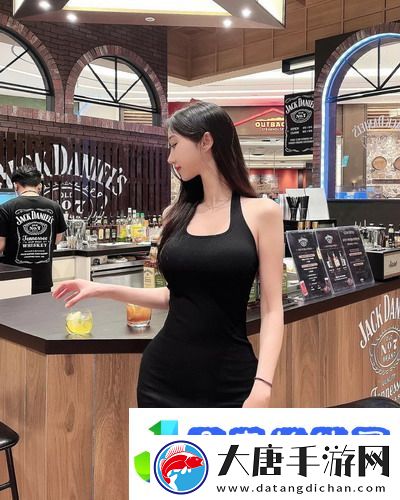 久久影视电视剧凤归四时歌友热议：这部剧真是情感深邃精彩纷呈的视觉盛宴！